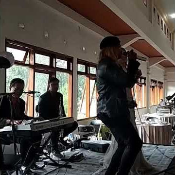 Pertemuan-Rhoma Irama-Choo feat Kang Komar Preman Pensiun