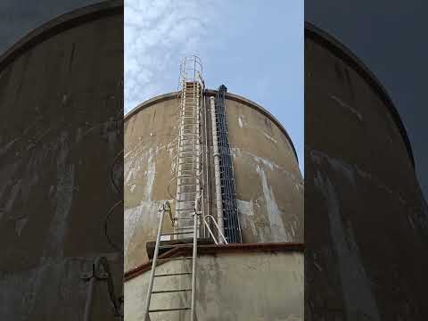 Crazy water tower