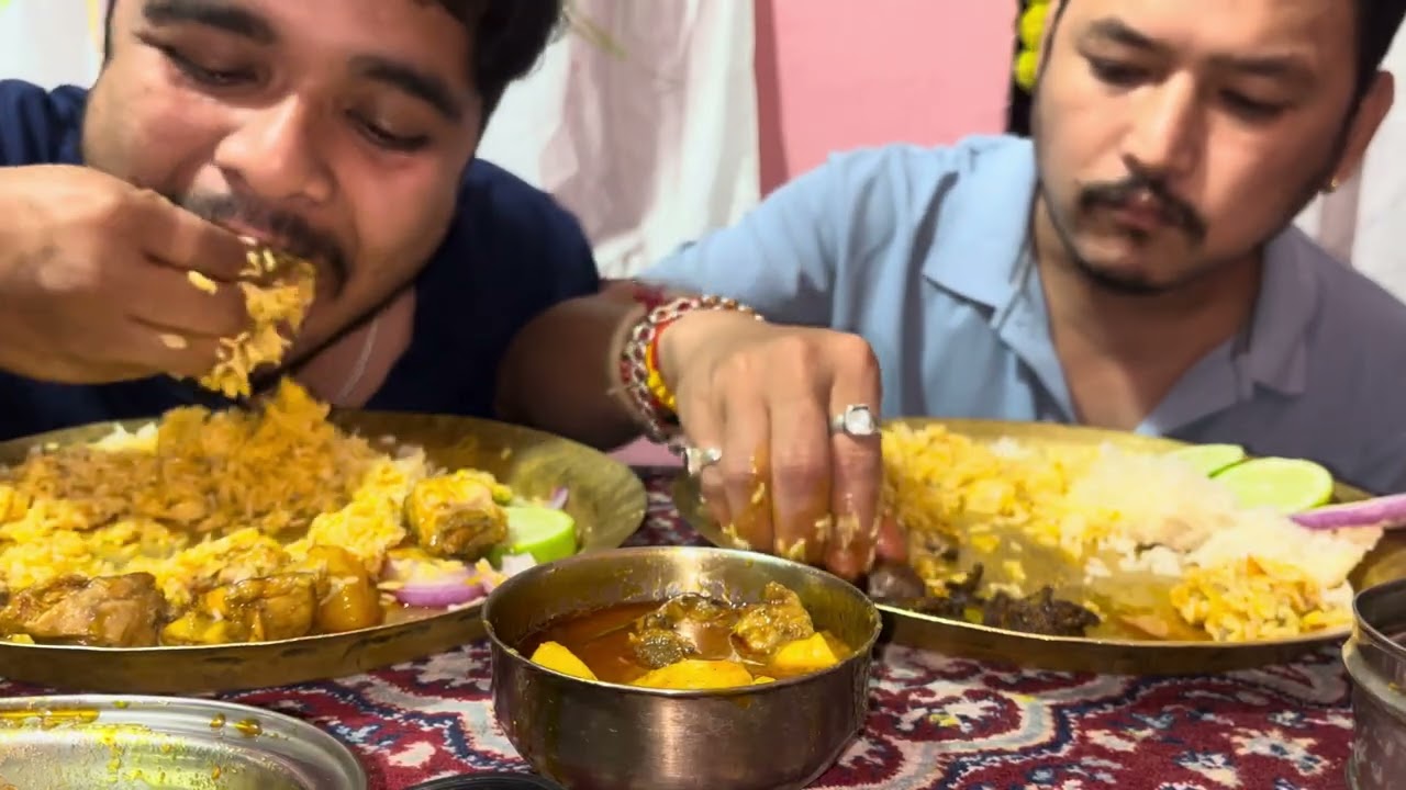 Mutton chusta chicken curry rice and roti #mukbang #eating #eatingsounds #chicken # mutton#viral 