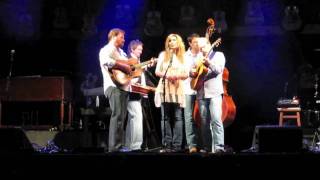 Alison Krauss + Union Station - A Living Prayer - Telluride Bluegrass Festival 2010 chords