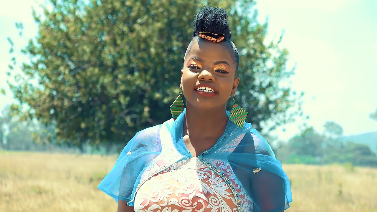 GLORIA  RAPHAEL MULIKA OFFICIAL VIDEO