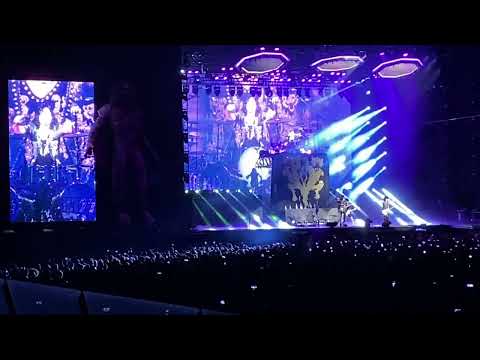 Kiss - Black