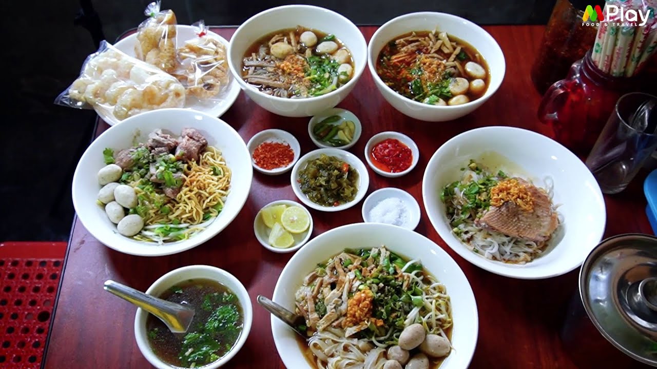 မျိုးရိုးစဉ်ဆက် လက်ဆင့်ကမ်း ချက်လာတဲ့ ခေါက်ဆွဲနဲ့ ဆီချက်မျိုးစုံ 😋 🍝