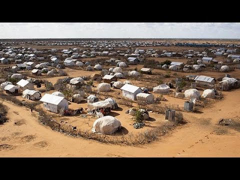 طلب كيني بنقل مخيم داداب للاجئين إلى داخل الصومال
