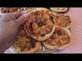 Мини-пиццы с тремя разными начинками