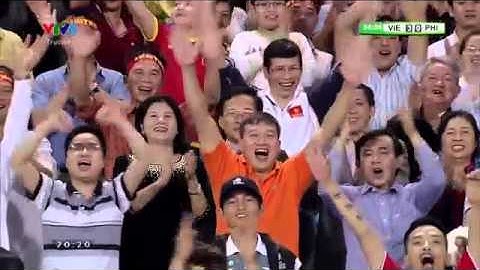 cú sút xa kinh điển của Thành Lương nâng tỷ số lên 3-0 cho Việt Nam