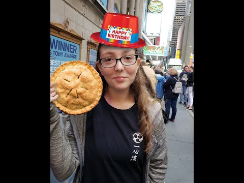 Video: De Bästa Pajbutikerna I USA För Pi Day, Inklusive Pie Queen I Kentucky