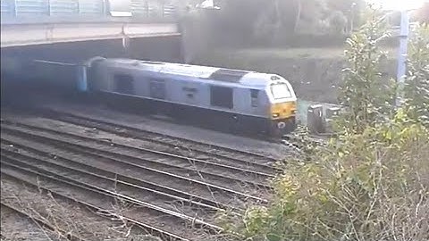 Class 82 (82307) with class 67 (67029)