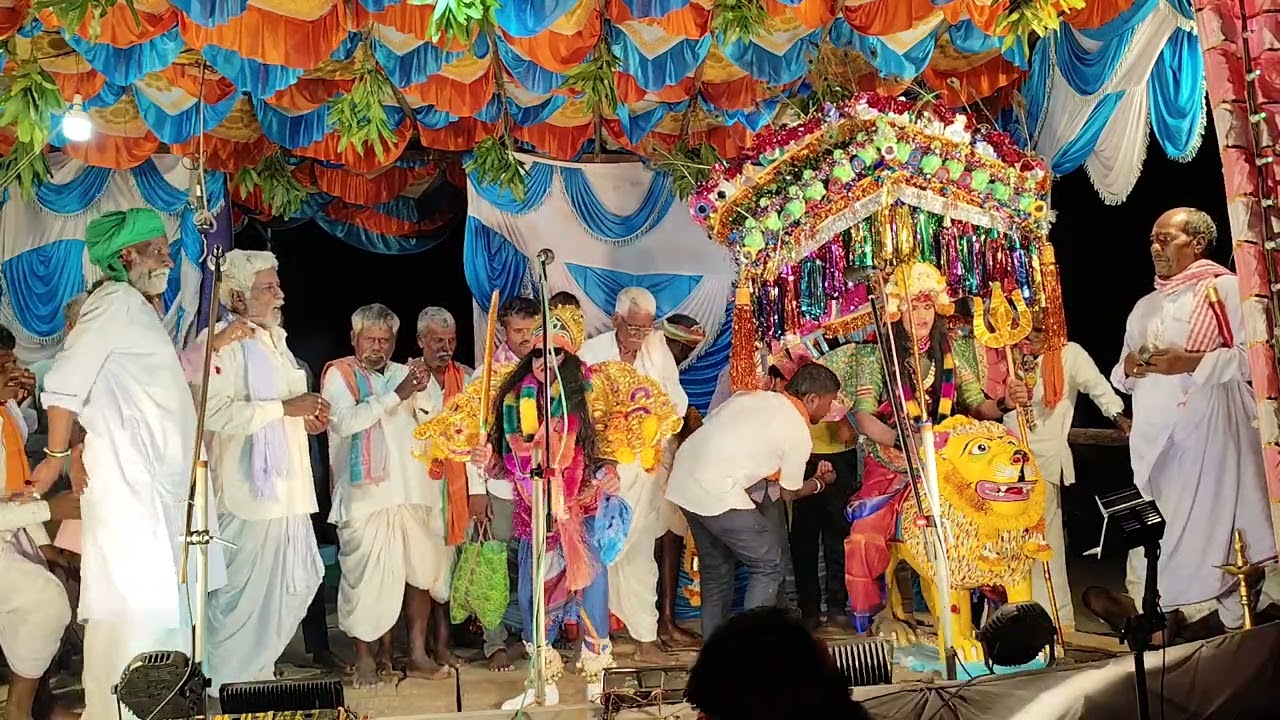 ಶುಂಭ ನಿಶುಂಭಾ ದೇವಿ ಮಹಾತ್ಮೆ ಬಯಲಾಟ ಗಾಜರಕೋಟ ಗ್ರಾಮದಲ್ಲಿ