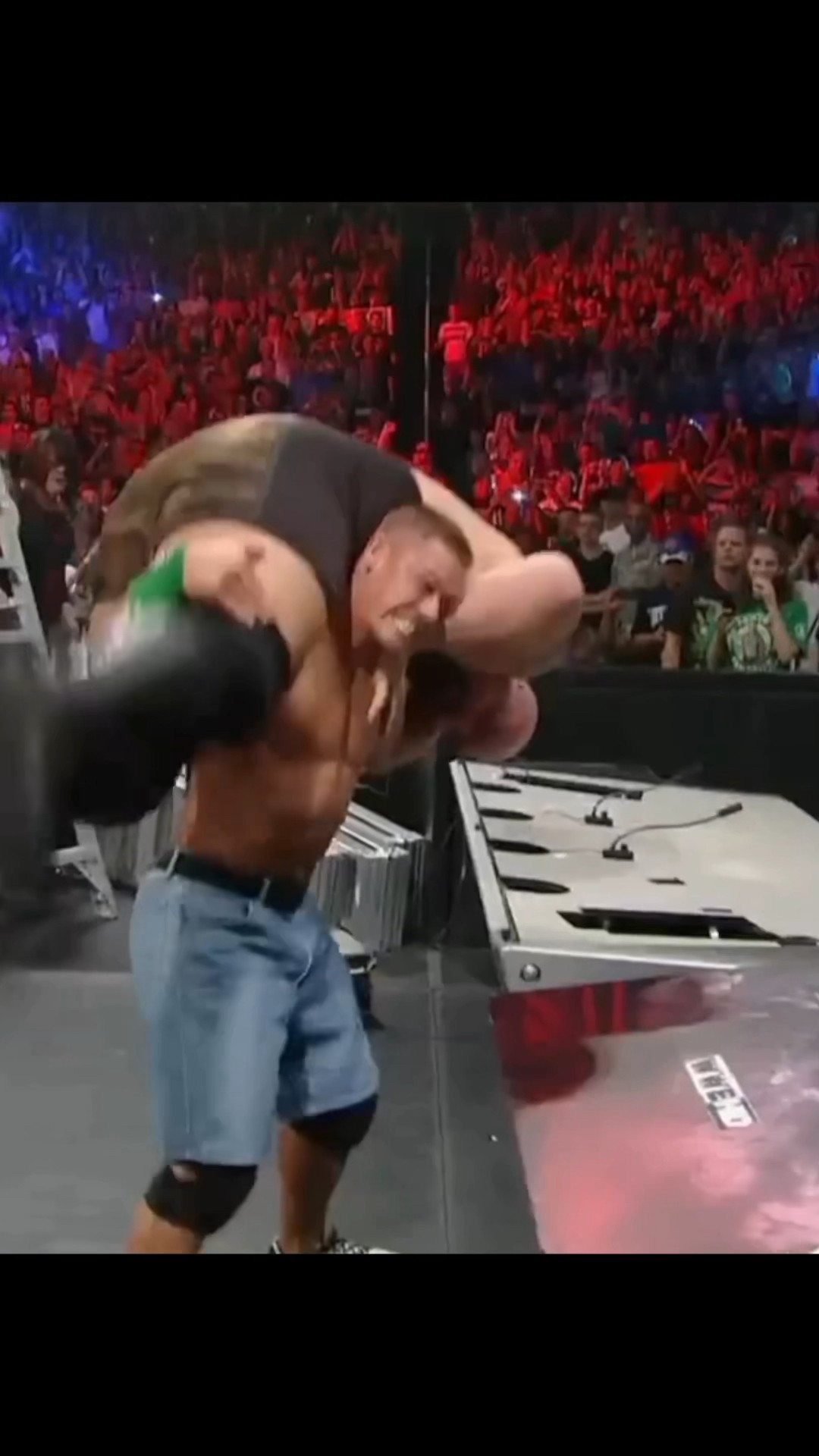 The 1st Spanish Announce Table Bump