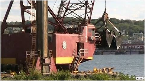 Clamshell Dredge 54