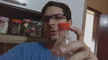 Como faço para desentupir pia de cozinha com garrafa pet?