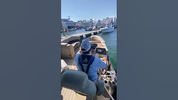 Bridge Marina Boat Docking How-To: Parallel Docking Between Two Boats #boat #boating #docking #howto