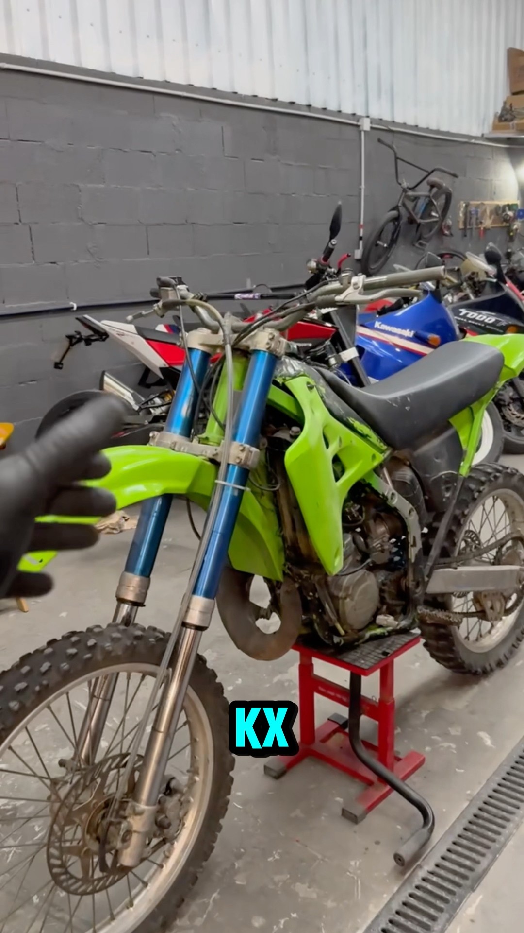 Kawasaki  KX125 レーサー　レストア　 I'm going to RESTORE this KX 125 in 30 DAYS! #motorcycles