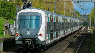 Cabine RER A : La Défense / Vincennes Cabine RER A : La Défense / Vincennes