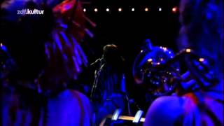 Bjrk - Hunter (live)
