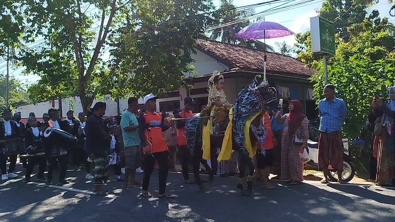 Karnaval SDI NURUL MANNAN BANJAR BARAT GAPURA SUMENEP