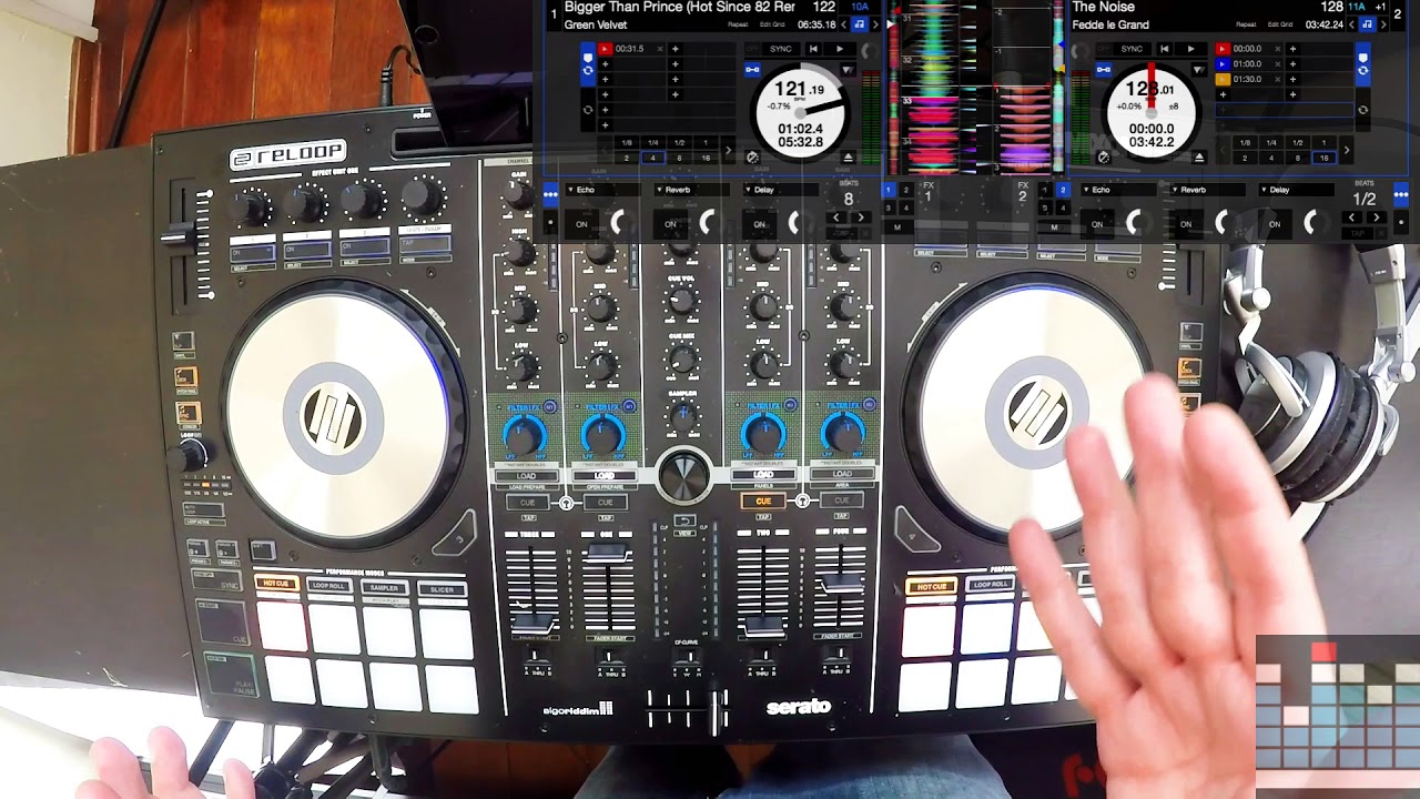 Reloop Mixon 4 Dj Controller - YouTube