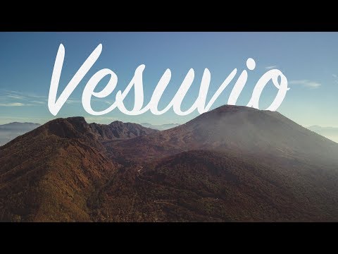 Walk on Vesuvius volcano | Visit Beautiful Italy Travel vlog 9