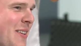 666  warong.   Worker.  Chip. Implant big. Story. On.  Wisn Wealth