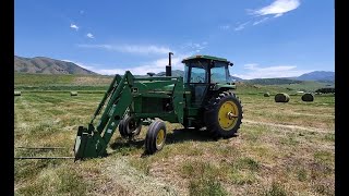 Hauling Hay (John Deere 4240 and John Deere 3020)