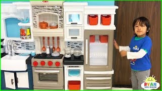 ryan pretend play with kitchen food toy cooking playset