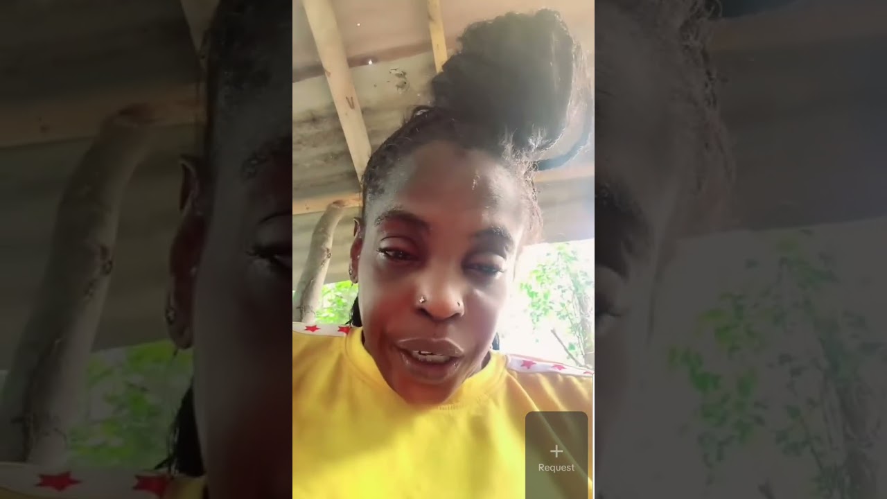 A CUSS DI PEOPLE IN HER CHAT  A TROUBLE HAR 