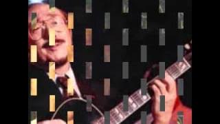 Özdemir Erdoğan-Kim Bilir Belki Bir Akşam Üstü.wmv