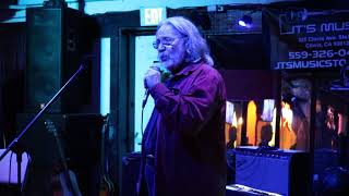 March 03, 2020, John Clifton hosts Intimos Tuesday Open Mic   MVI 7119