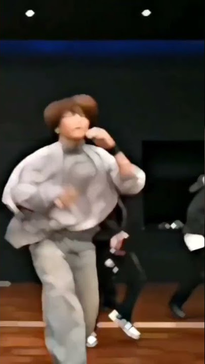 Ketika baju jimin gk berguna🔥 Kalo begini sih gk usah pake baju aja sekalian chim 🤭😌 #jimin #bts