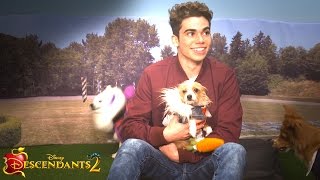 Cameron Boyce Plays with Puppies! | Dogscendants | Descendants 2