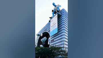 How to create cgi ads in blender and cinema 4d #cgi #fooh #vfx