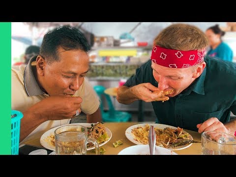 Local Malaysian Feast! - Asking Malay Taxi Drivers Where to Eat in Kuala Lumpur