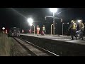 深夜の江南駅に現れたホキ工臨 到着を待つ作業員を撮影(2026/5/12)