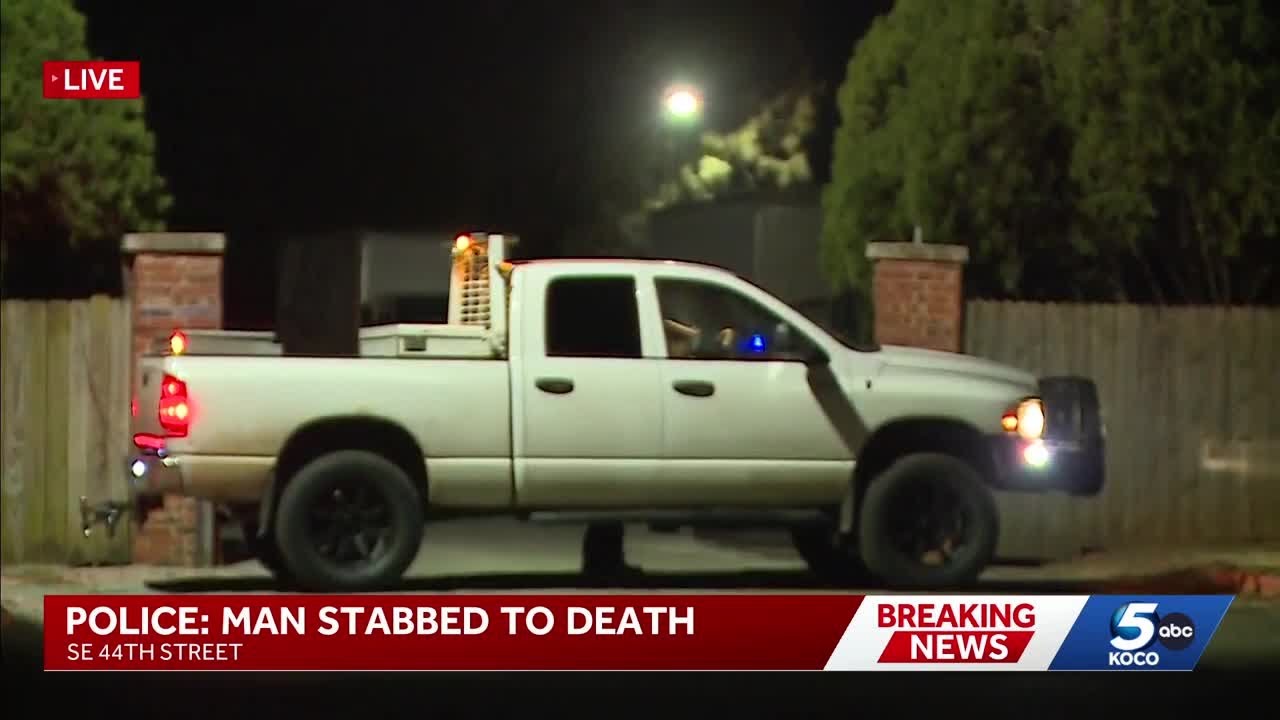 Police: 911 callers admits to stabbing brother in deadly incident