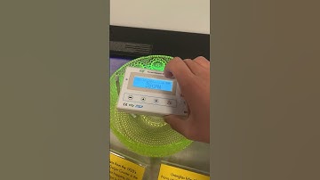 Uranium Glass - Geiger counter #short