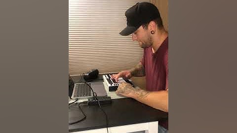 BEATOBER Beat Challenge: Day 1 Making a Wavy Trap Beat in Logic Pro X on Akai MPK Mini