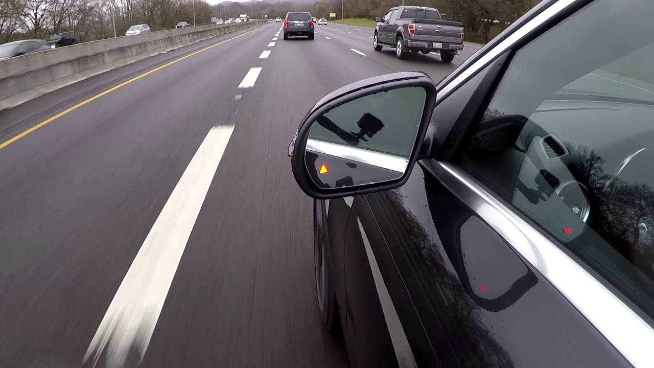 MercedesBenz Blind Spot Assist MercedesBenz of Baton Rouge YouTube
