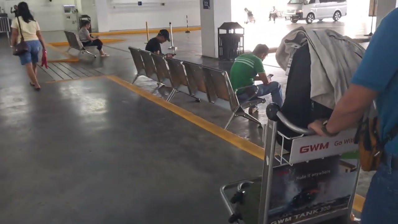 Push Cart Retakes a Daddy's Bags