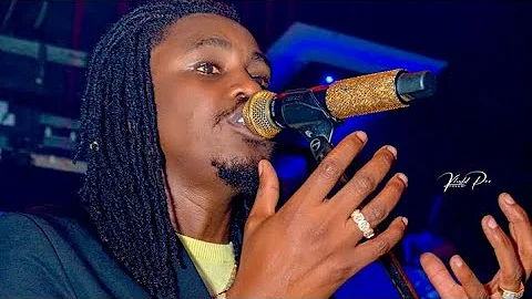 REVIVEZ L’INTÉGRALITÉ DE LA SOIRÉE DE WALLY B. SECK AU VOGUE | LIVE PERFORMANCE