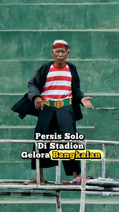 Loyalitas Suporter Madura United , Mbah Hosen #shorts #football