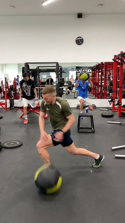Plyometrics Training for Football Athletes. Тренировка футболистов в ...