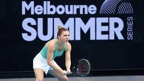 Simona HALEP hitting in practice  🎾 2021 AO