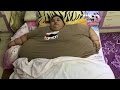 مصرية لم تخرج من منزلها منذ ربع قرن وزنها نصف طن 