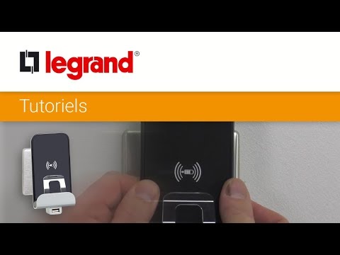 Installer-un-chargeur-à-induction-Legrand-pour-recharger-un-s