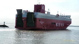 car carrier THAMES HIGHWAY C6UR4 IMO 9316294 Emden Autotransporter outbound Grand Emden Sealock screenshot 5