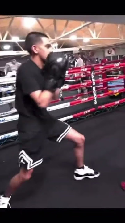 Download lagu N3on gets knocked out by 11 yr old!! #boxing #neon #kidboxing #viral #subscribe #streamer