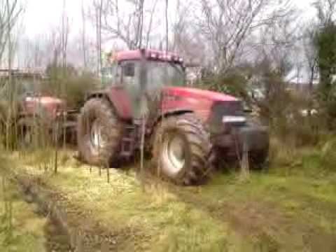 MX170 pulling MF out.MP4