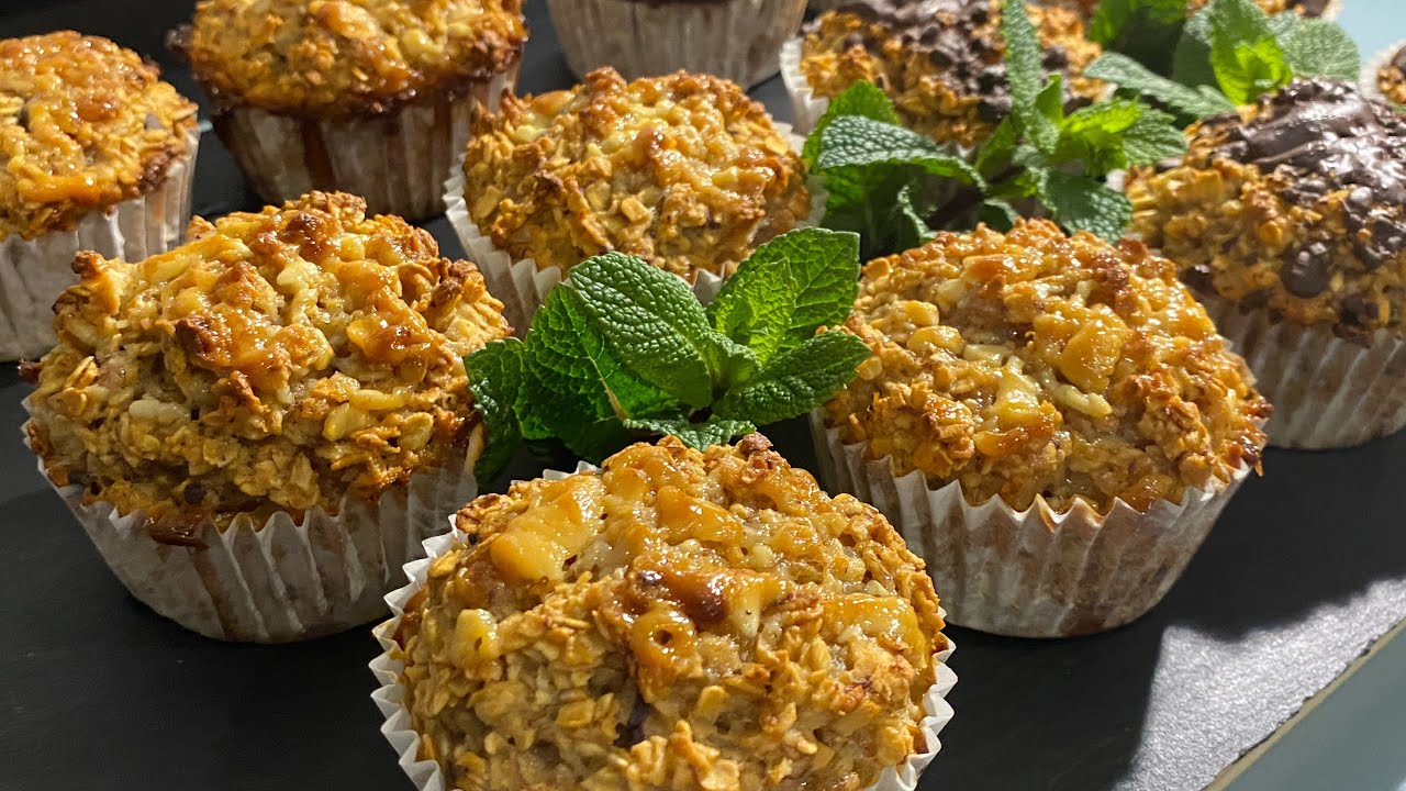 Cupcakes de avena y plátano 😋😋كب كيك بالشوفان صحي بدون دقيق بدون سكر ولااروع YouTube