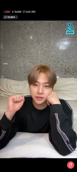 IKON Jinhwan mentioned Treasure in his vlive